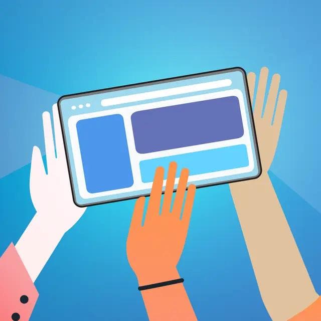 Três mãos com estilos diferentes seguram um tablet que exibe a estrutura básica de um site.