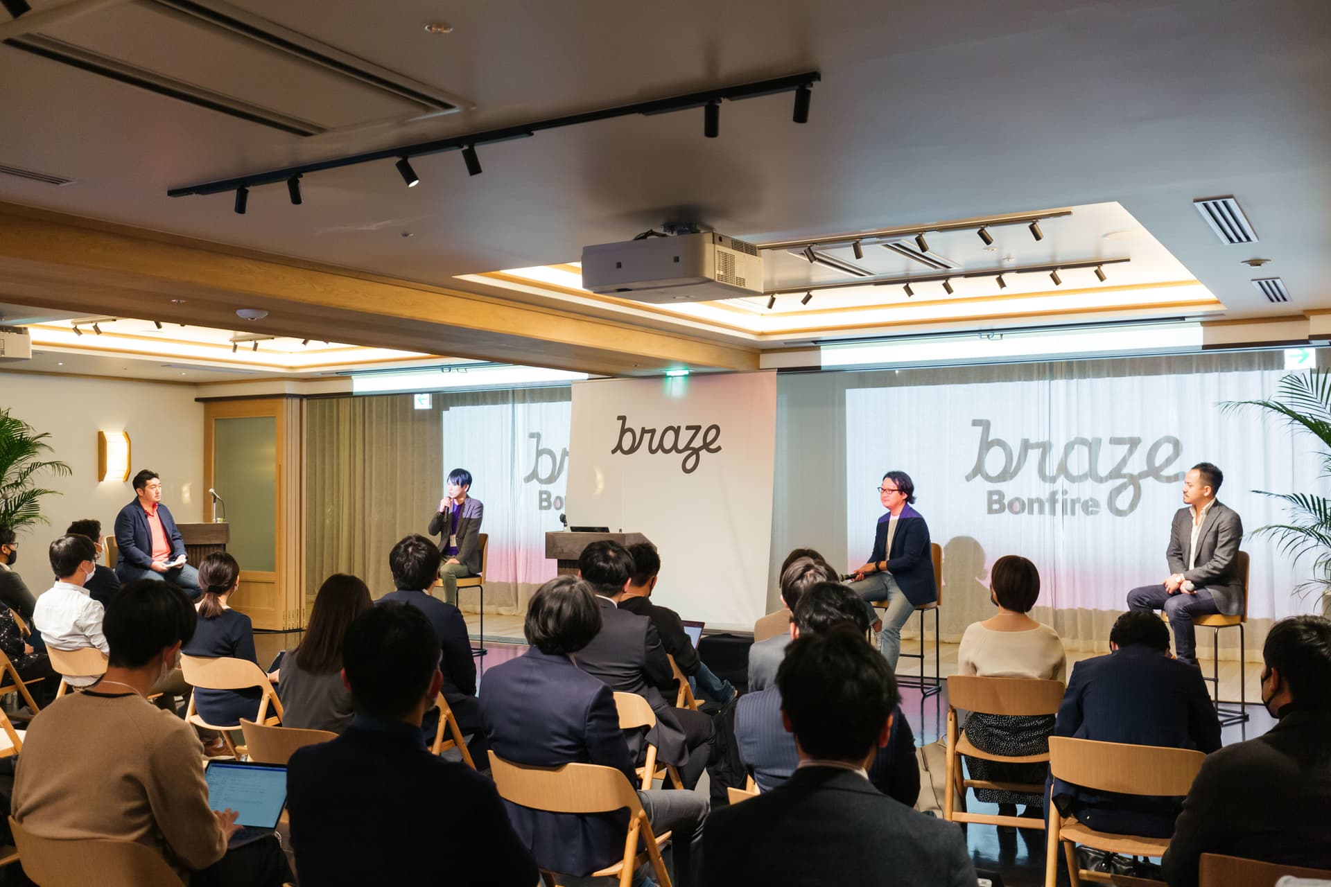 カスタマーインタビューの写真