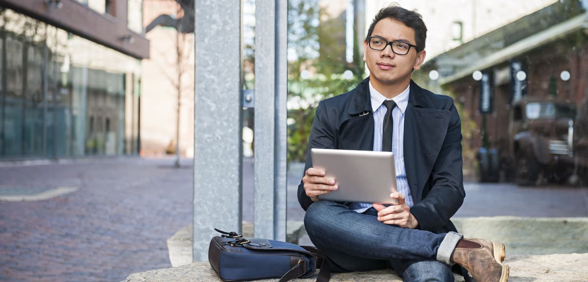 When to Use Push vs. Email for Re-Engagement Campaigns