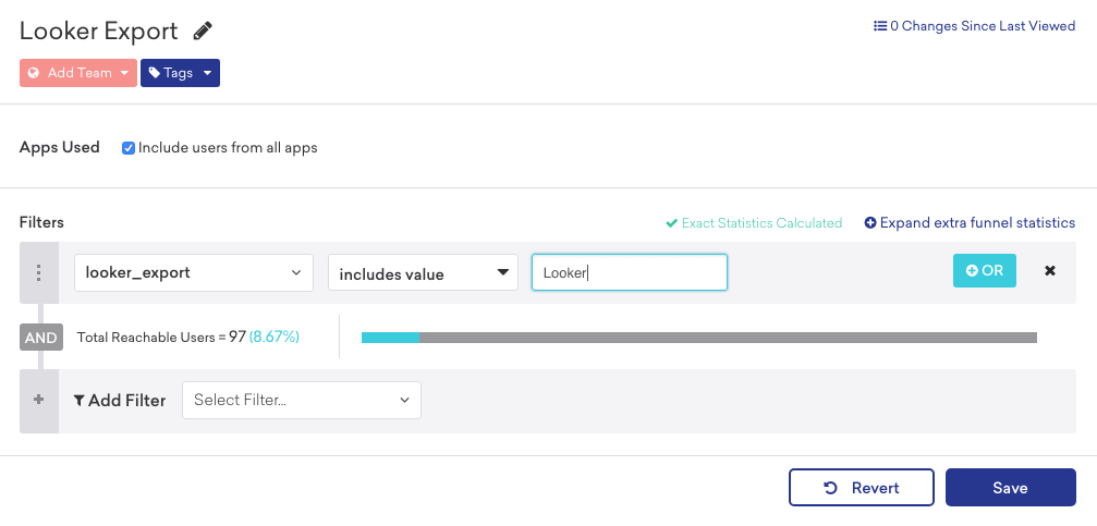 Im Braze-Segment-Builder ist der Filter „looker_export“ auf „includes_value“ und „Looker“ eingestellt.
