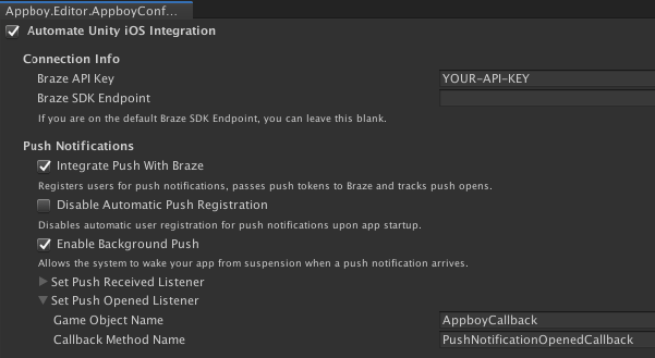 Der Unity-Editor zeigt die Braze-Konfigurationsoptionen an. In diesem Editor wird die Option „Set Push Opened Listener“ erweitert und der „Game Object Name“ (AppBoyCallback) sowie der „Callback Method Name“ (PushNotificationOpenedCallback) angegeben.