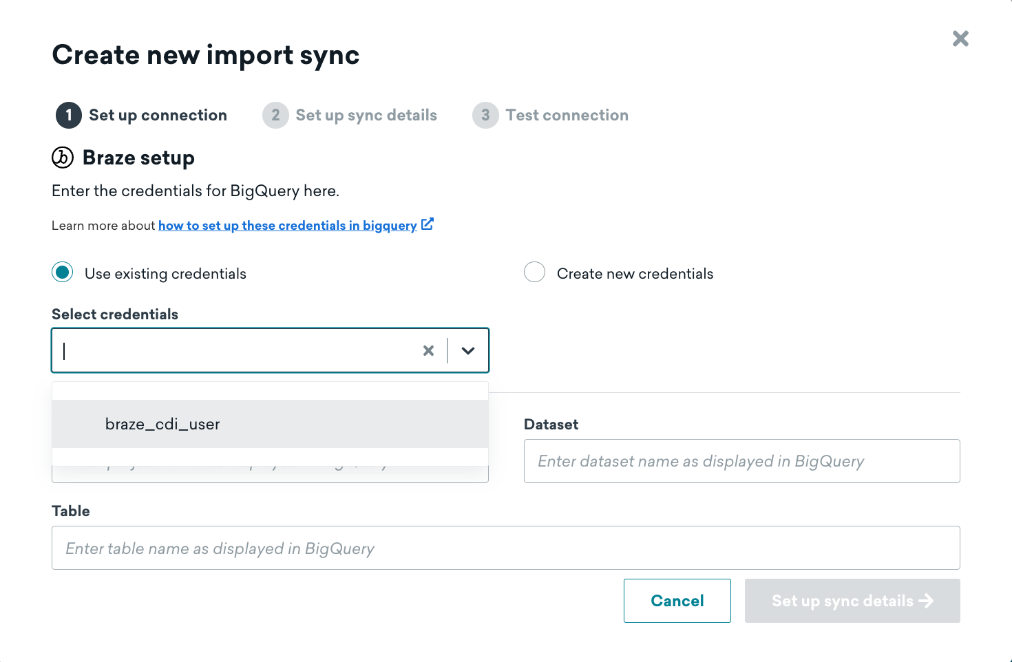 La page "Créer une nouvelle synchronisation d'importation" pour BigQuery dans le tableau de bord de Braze avec la liste déroulante "Sélectionnez un identifiant" ouverte à l'étape 1 : " Configurer la connexion ".