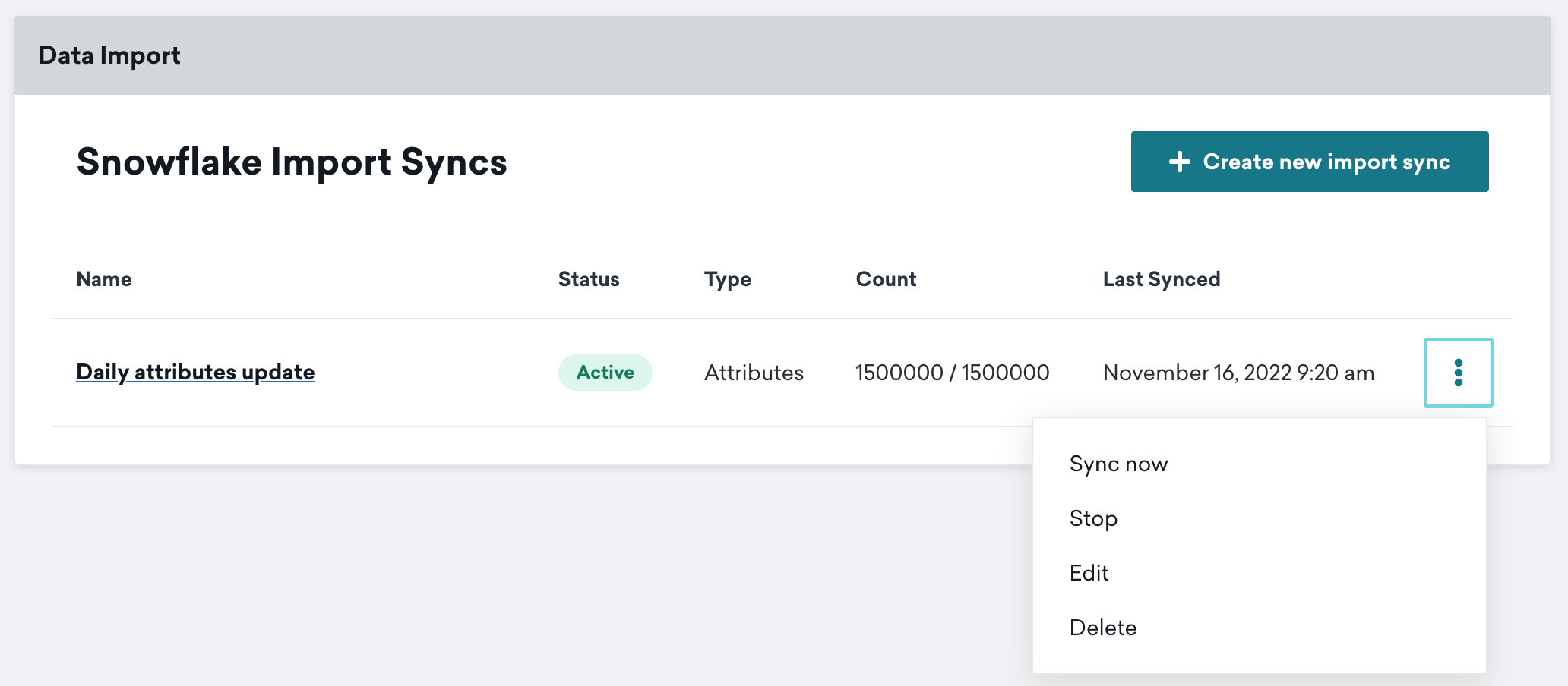 La page "Importation de données" pour Snowflake dans le tableau de bord de Braze affichant l'option "Synchroniser maintenant" dans le menu représenté par les trois points verticaux.