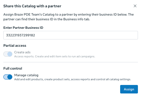 パートナーとカタログを共有するためのウィンドウ。パートナービジネス ID を入力し、「Manage catalog」権限を割り当てるためのフィールドが表示されている。